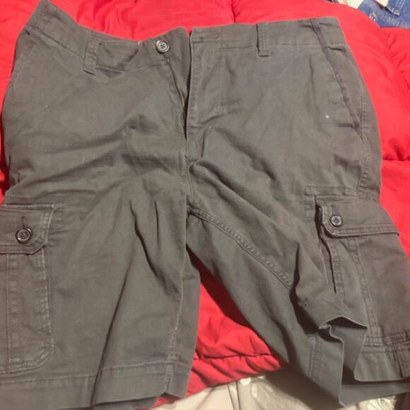 cargo shorts - Picture 2 of 3